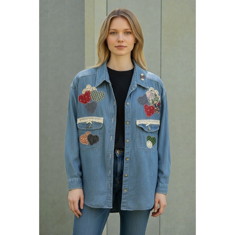 UPPER WEST SIDE Denim Shirt Womens L‎ Heart Patches Lace Trim Button Up Casual